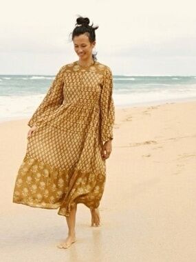 Doen Basil Dress in Golden Mustard Size XS